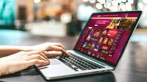 Онлайн казино Casino Roy Spins